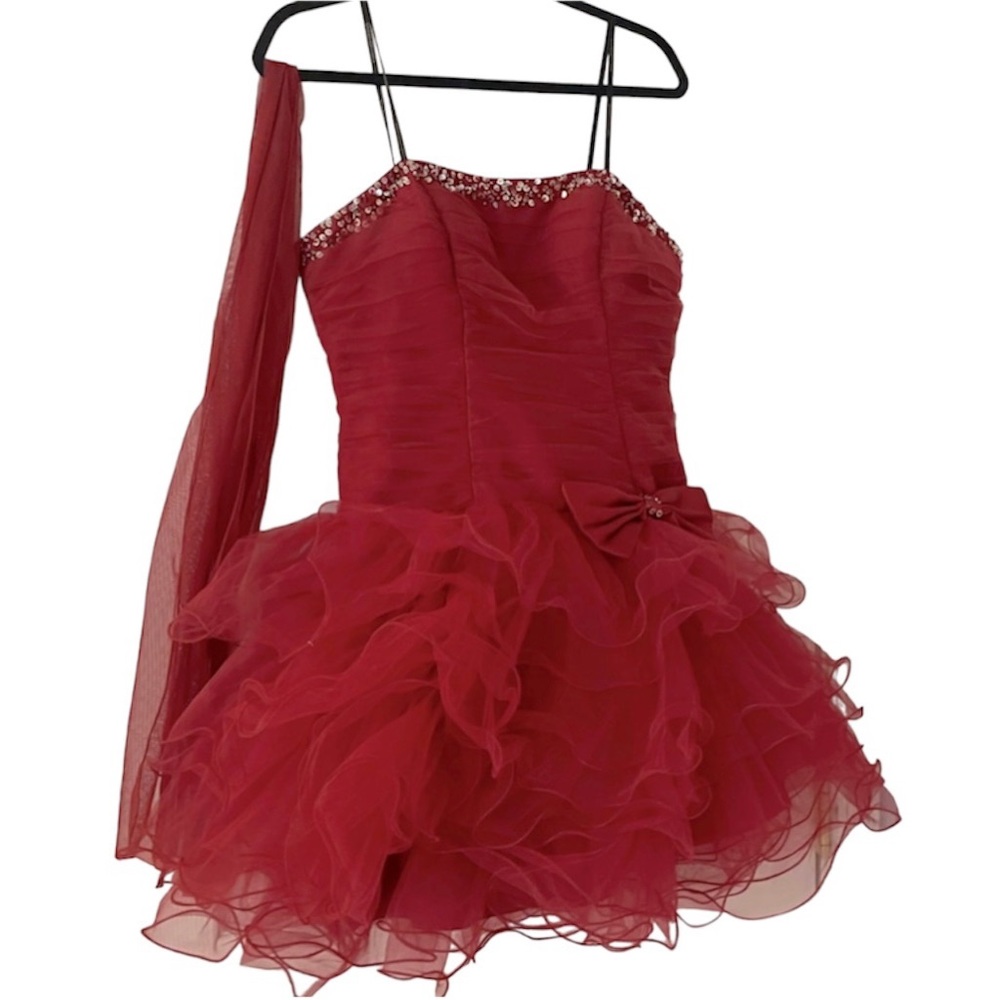 Strapless Formal Dress